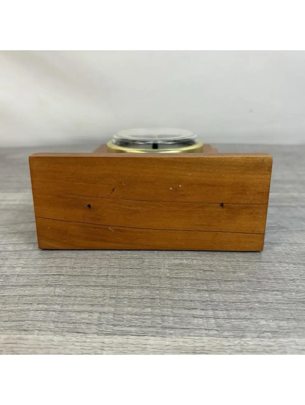 Vintage Solid Wood Mantel / Desk Quartz Clock – Made in USA